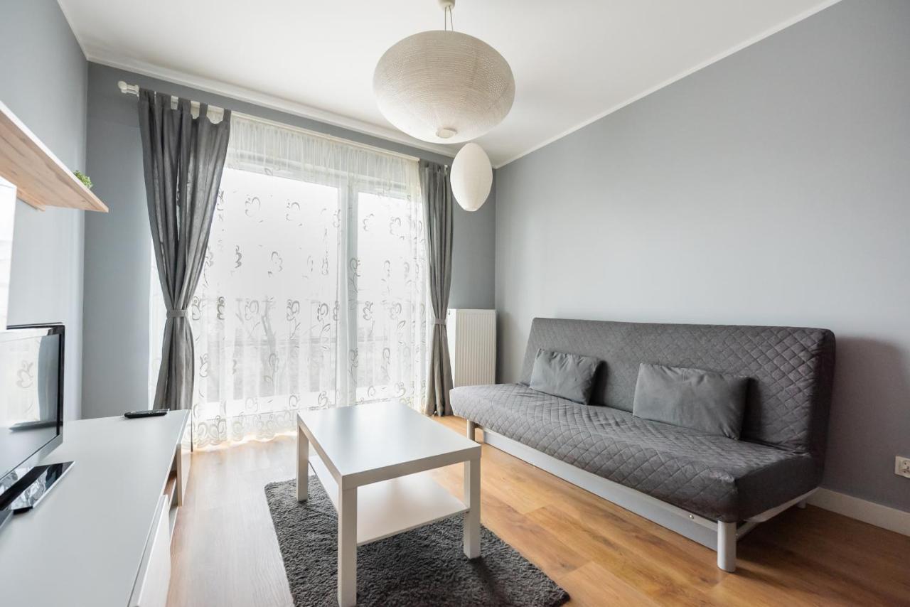 Metro Mlynow Silver Apartment Varšava Exteriér fotografie