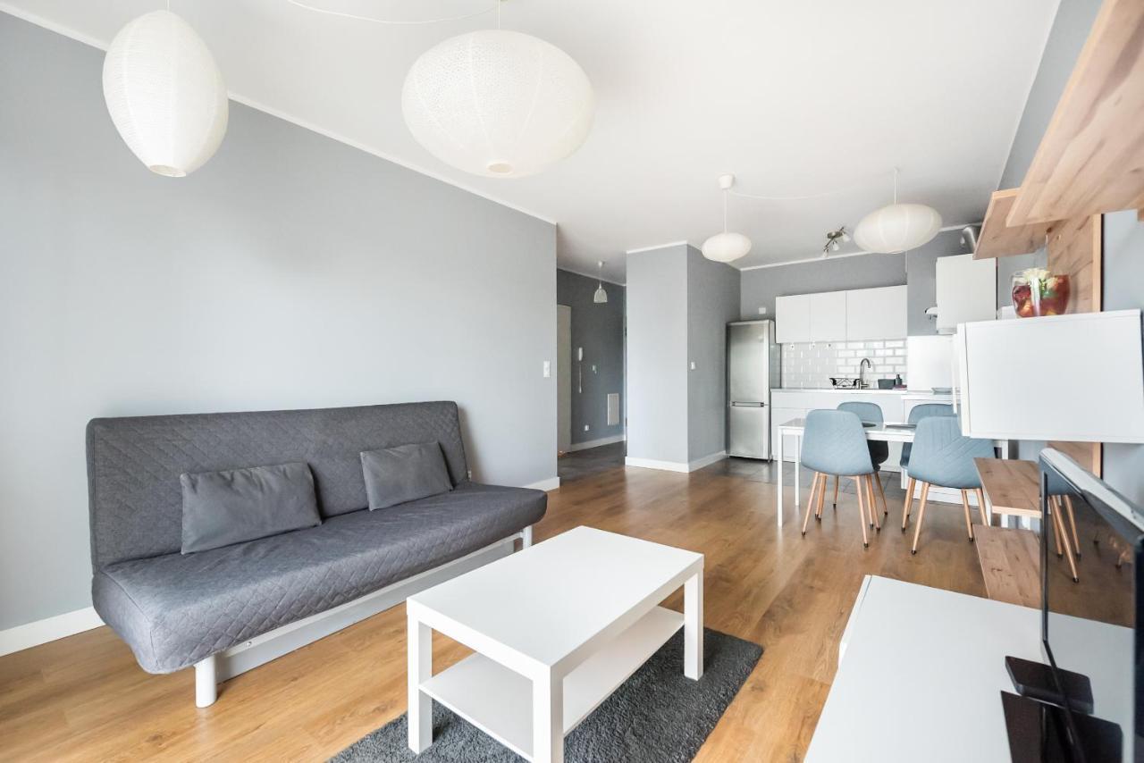 Metro Mlynow Silver Apartment Varšava Exteriér fotografie